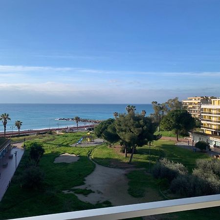 Apartmán Mare 5 Ventimiglia Exteriér fotografie